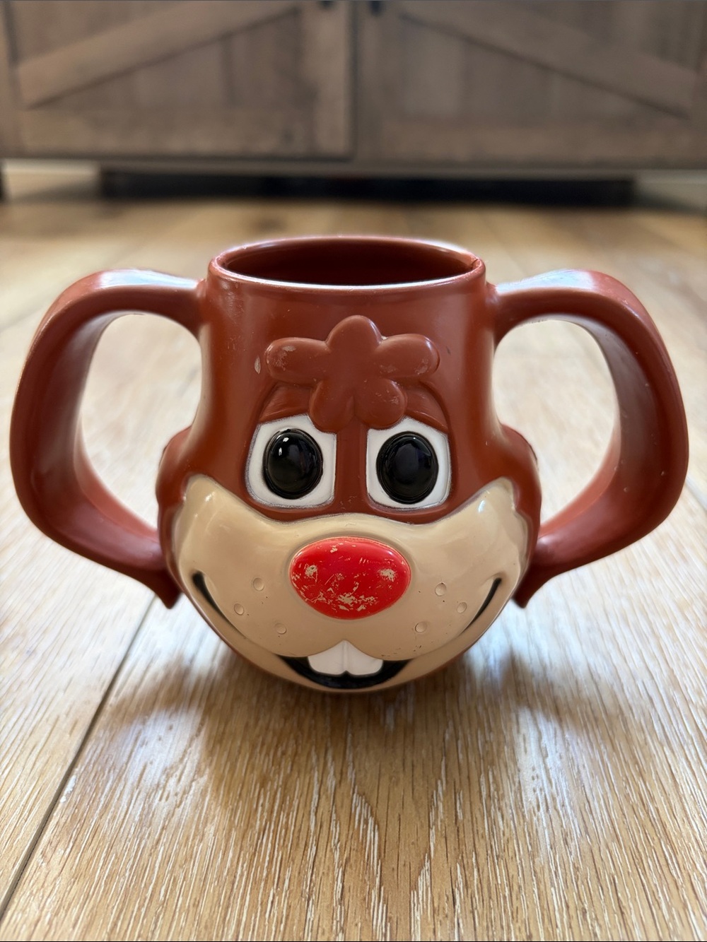 Vintage Nestle Quik Brown Bunny Rabbit Two Handle Plastic Mug Cup The Nestle Co